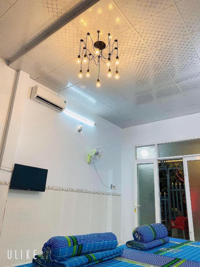 Nha Nghi Le Duoc Hotell Hà Tiên Exteriör bild
