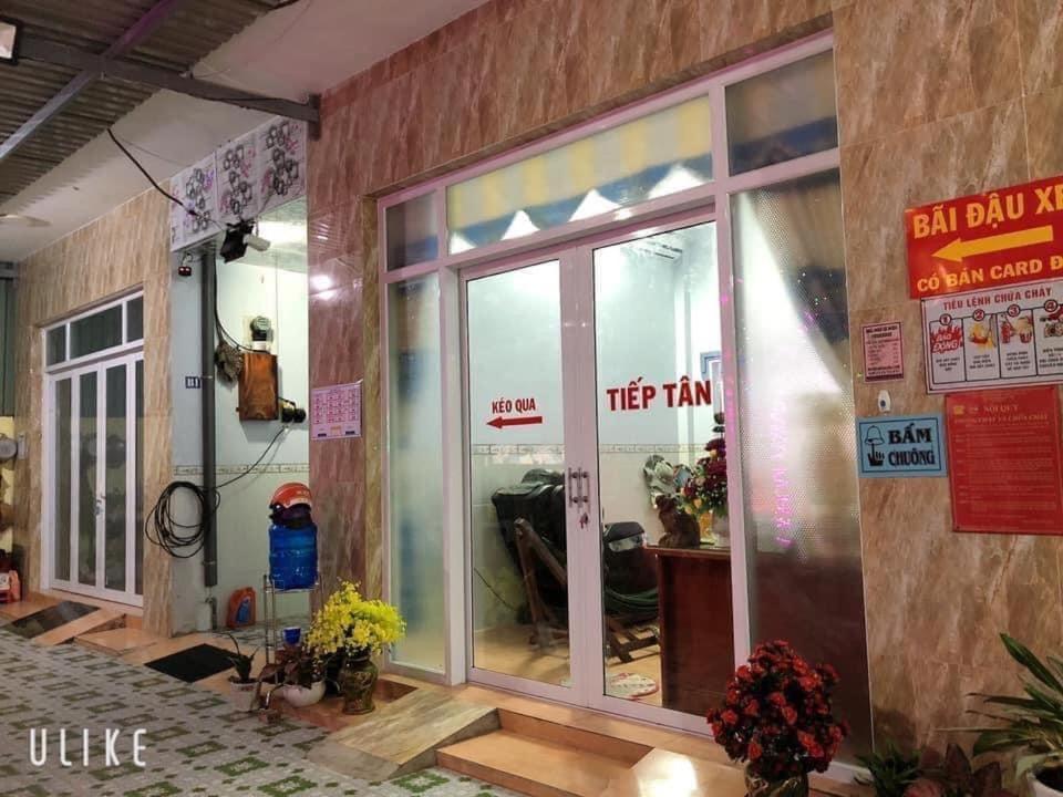 Nha Nghi Le Duoc Hotell Hà Tiên Exteriör bild