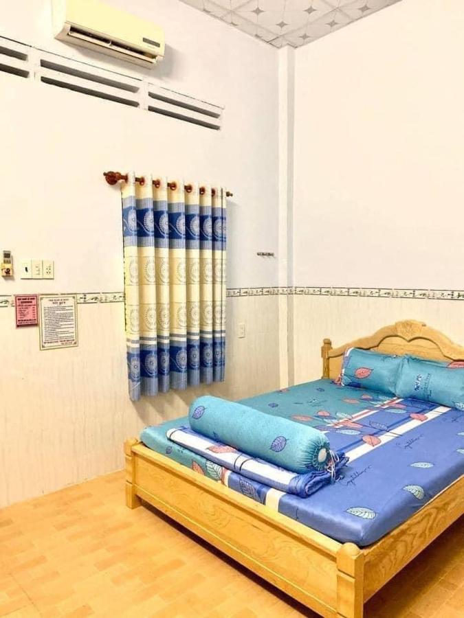 Nha Nghi Le Duoc Hotell Hà Tiên Exteriör bild