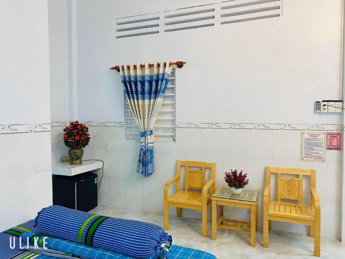 Nha Nghi Le Duoc Hotell Hà Tiên Exteriör bild